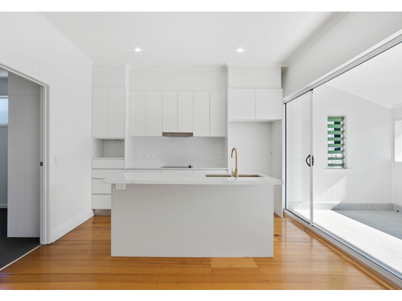 1/11 Blacket Street, Annerley QLD 4103