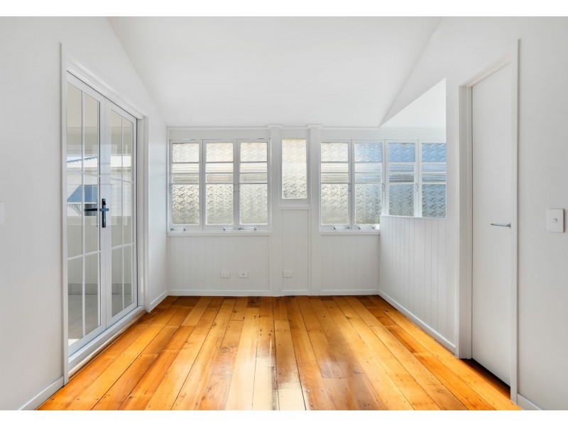 1/11 Blacket Street, Annerley QLD 4103