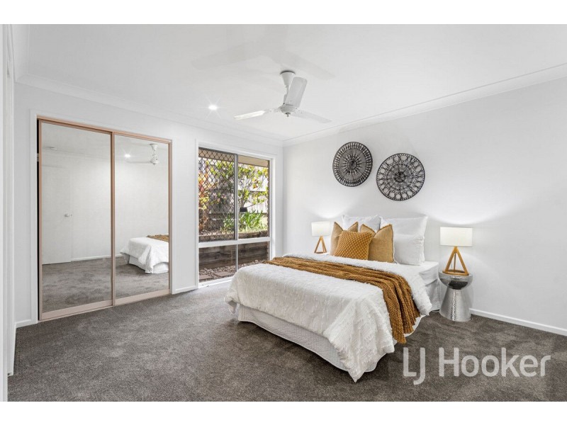 7 Epworth Street, Oxley QLD 4075