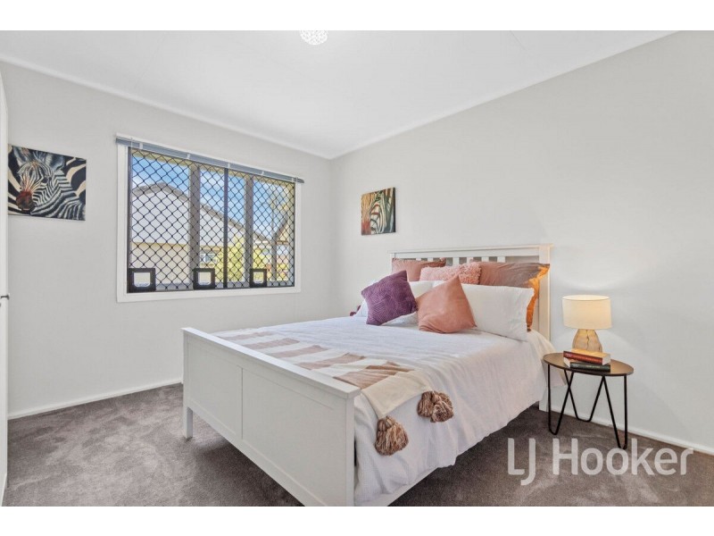 15 Avoca Street, Woodridge QLD 4114