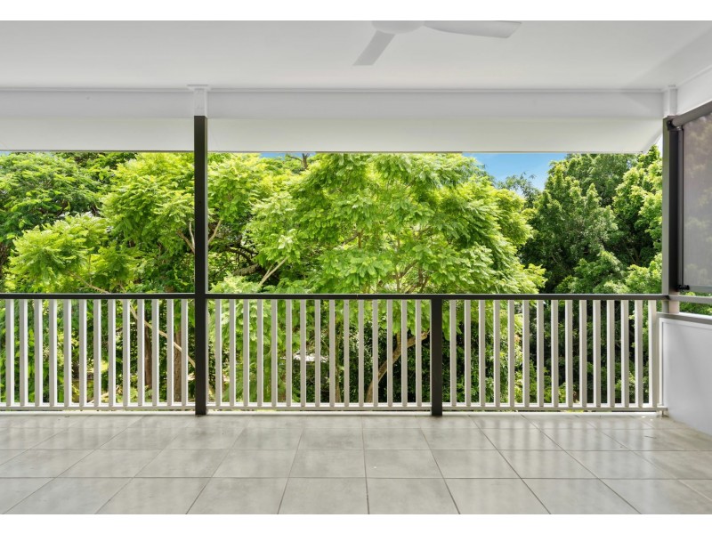 32 Orontes Road, Yeronga QLD 4104