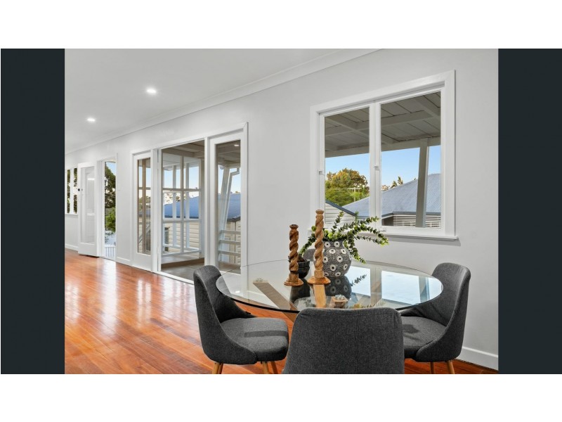 19 Andrew Avenue, Tarragindi QLD 4121