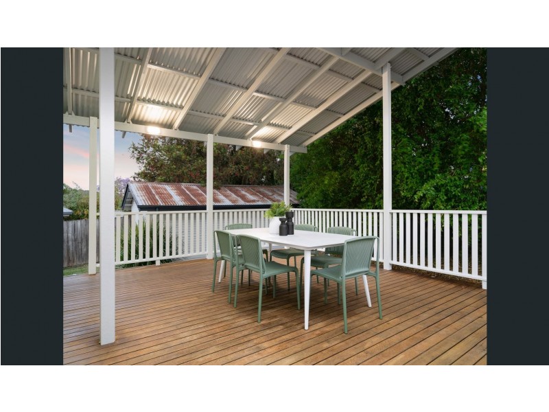 19 Andrew Avenue, Tarragindi QLD 4121