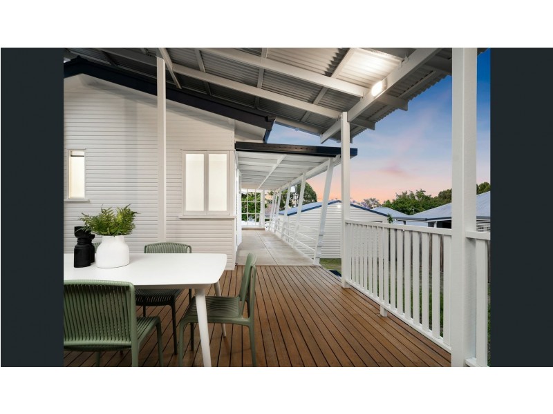 19 Andrew Avenue, Tarragindi QLD 4121