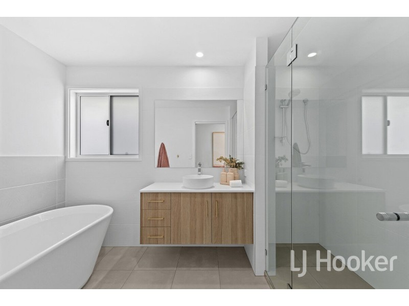 156 Kadumba Street, Yeronga QLD 4104