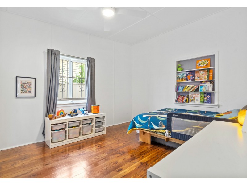 1 Joyce Street, Coopers Plains QLD 4108