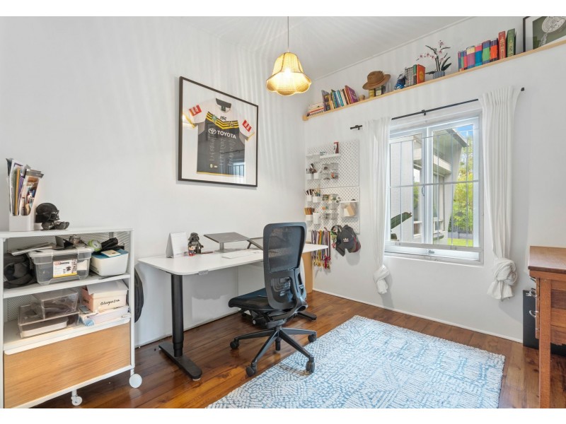 1 Joyce Street, Coopers Plains QLD 4108