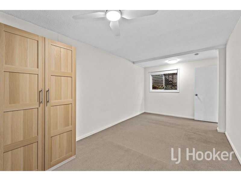 2/42 William Parade, Fairfield QLD 4103