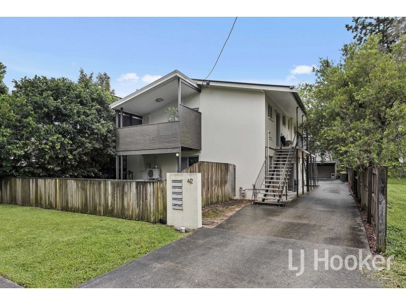 2/42 William Parade, Fairfield QLD 4103