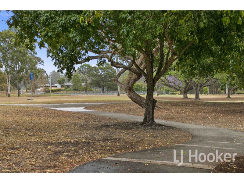 2/42 William Parade, Fairfield QLD 4103