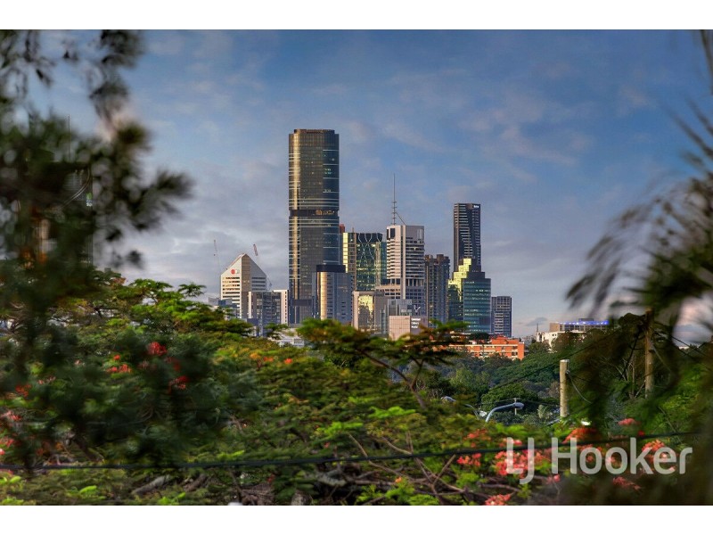 16 Killarney Street, Yeronga QLD 4104