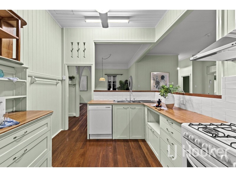 16 Killarney Street, Yeronga QLD 4104