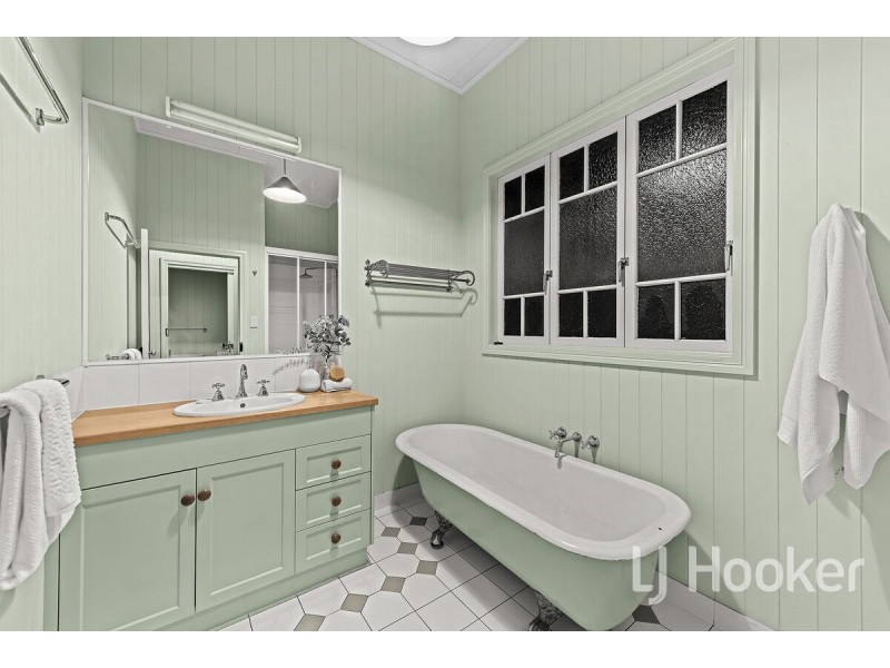 16 Killarney Street, Yeronga QLD 4104