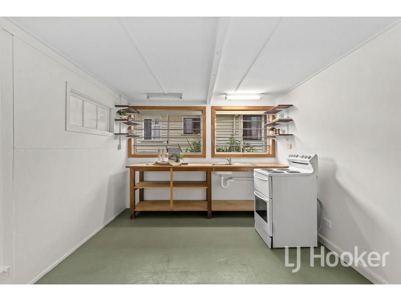 16 Killarney Street, Yeronga QLD 4104