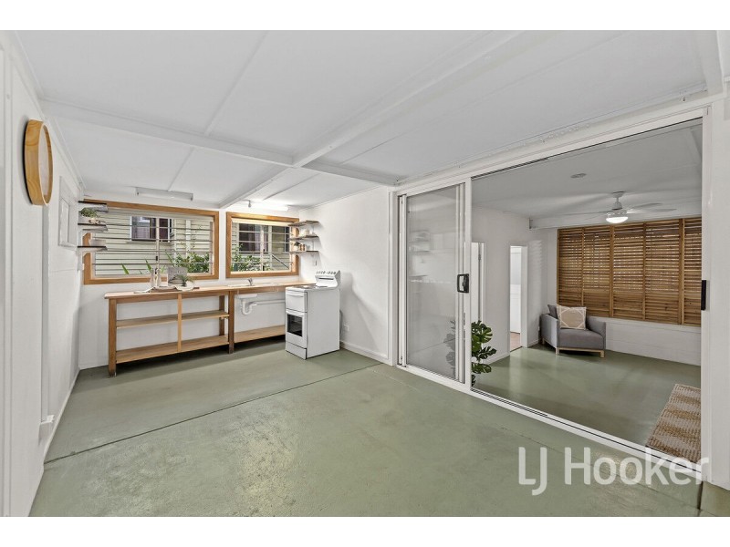 16 Killarney Street, Yeronga QLD 4104