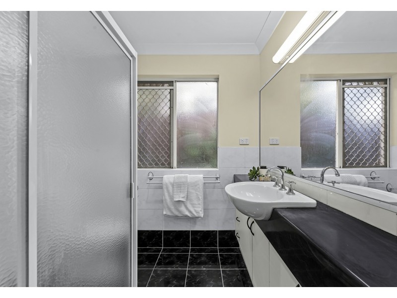 1/46 Chatsworth Road, Greenslopes QLD 4120