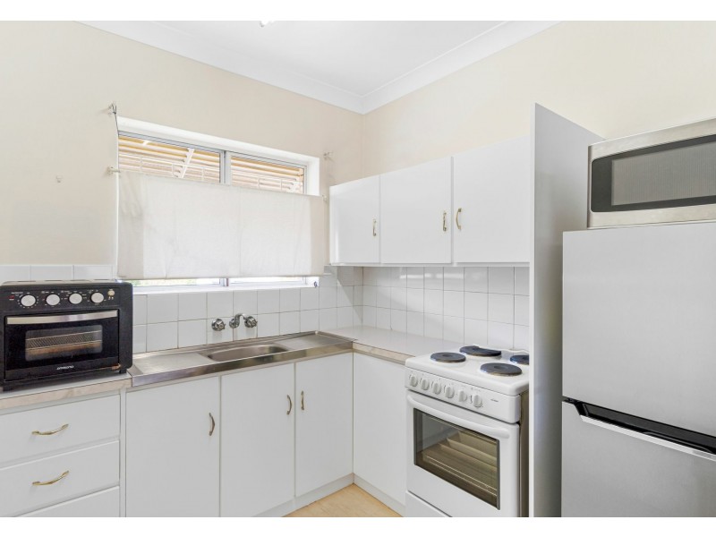 2/49 Ekibin Road, Annerley QLD 4103