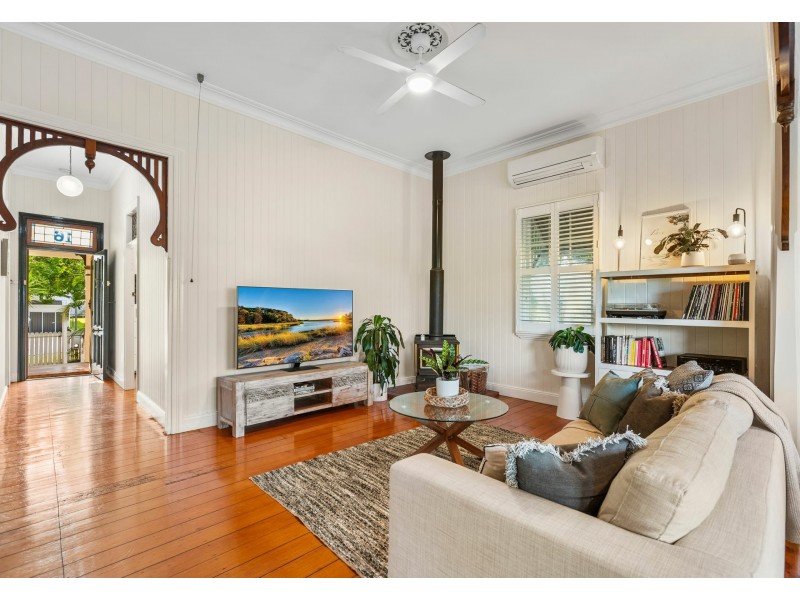 16 Cobden Street, Moorooka QLD 4105