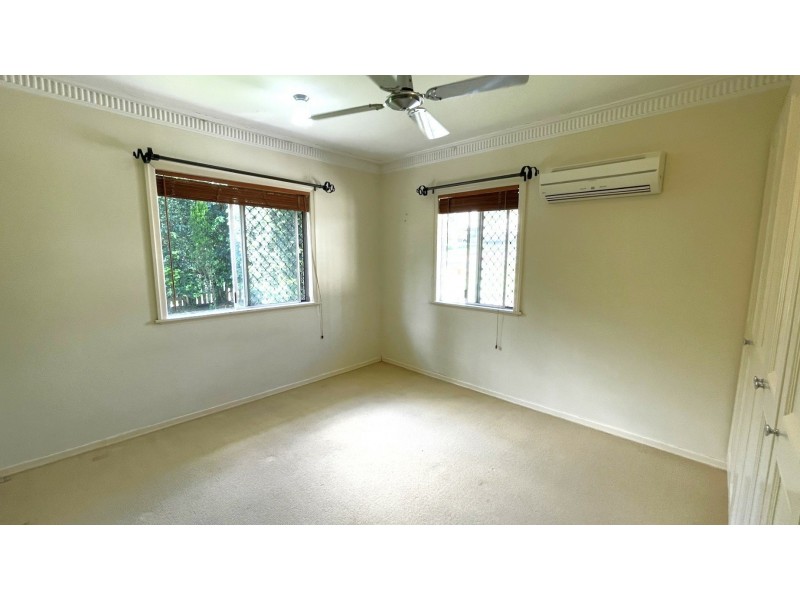 15 Monkton Street, Tarragindi QLD 4121