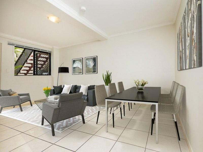 4/23 Waldheim Street, Annerley QLD 4103