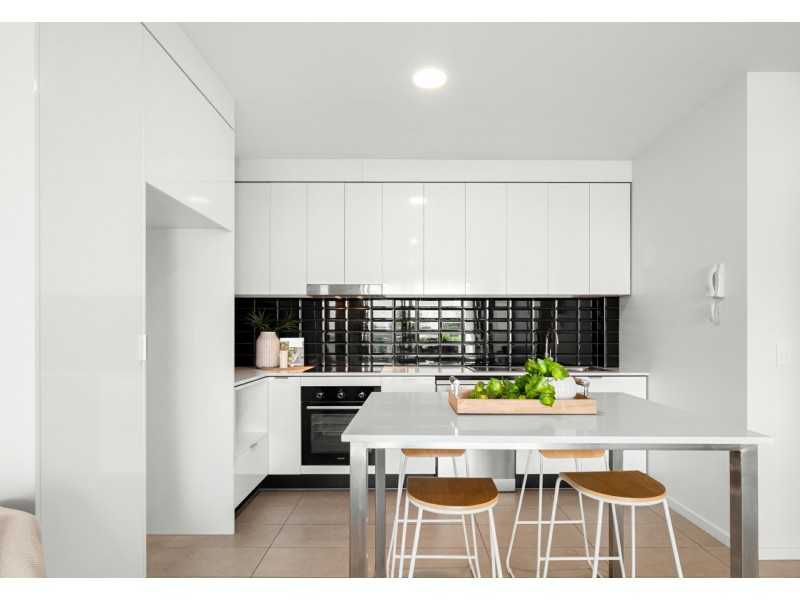 32/62 Shottery Street, Yeronga QLD 4104