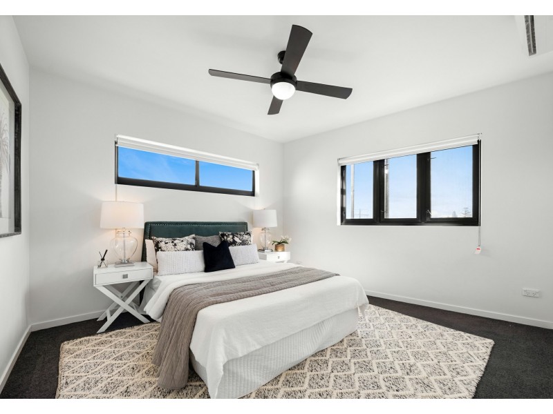 32/62 Shottery Street, Yeronga QLD 4104