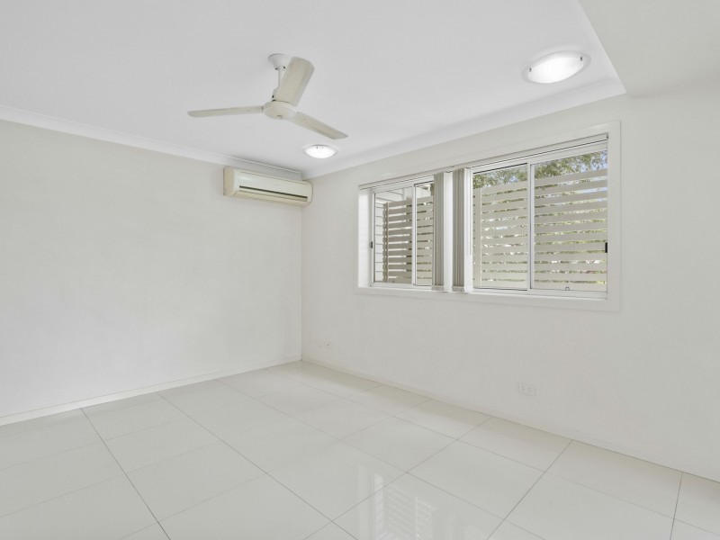 3/12 Lake Street, Yeronga QLD 4104