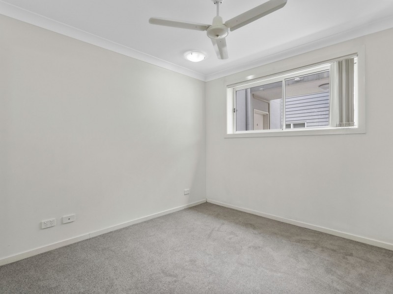 3/12 Lake Street, Yeronga QLD 4104