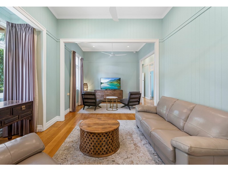 38 Ferndale Street, Annerley QLD 4103