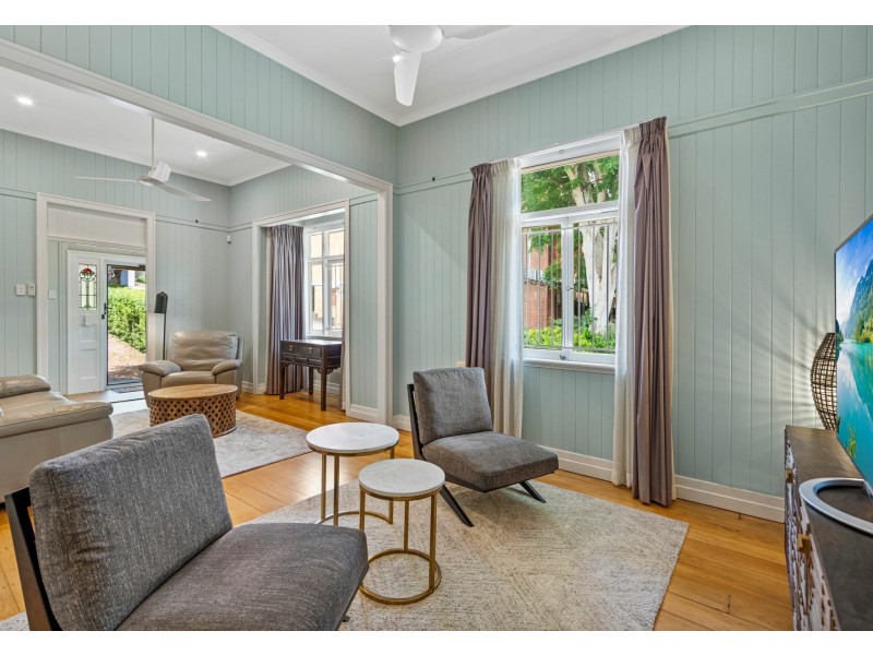 38 Ferndale Street, Annerley QLD 4103