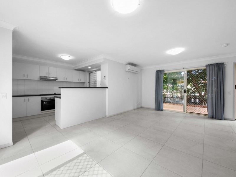 2/121 Chaucer Street, Moorooka QLD 4105