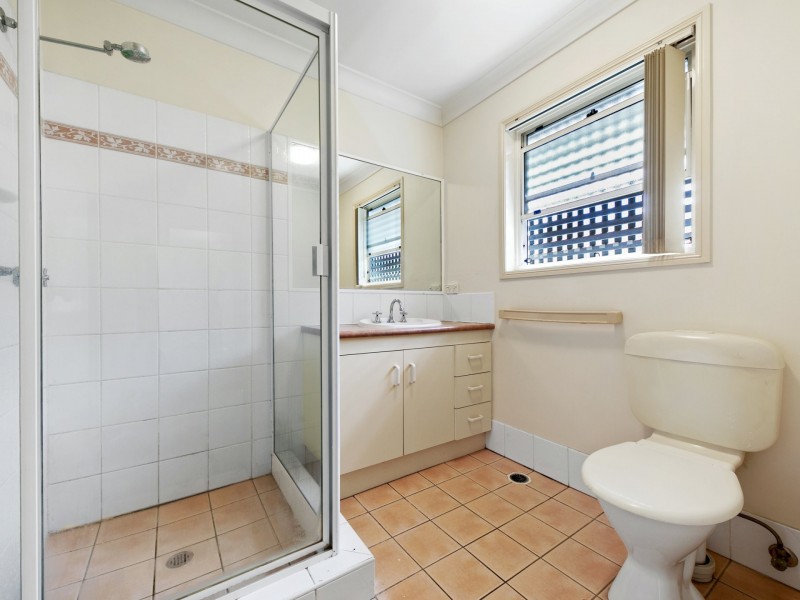 2/121 Chaucer Street, Moorooka QLD 4105