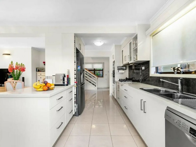 50 Yeronga Street, Yeronga QLD 4104