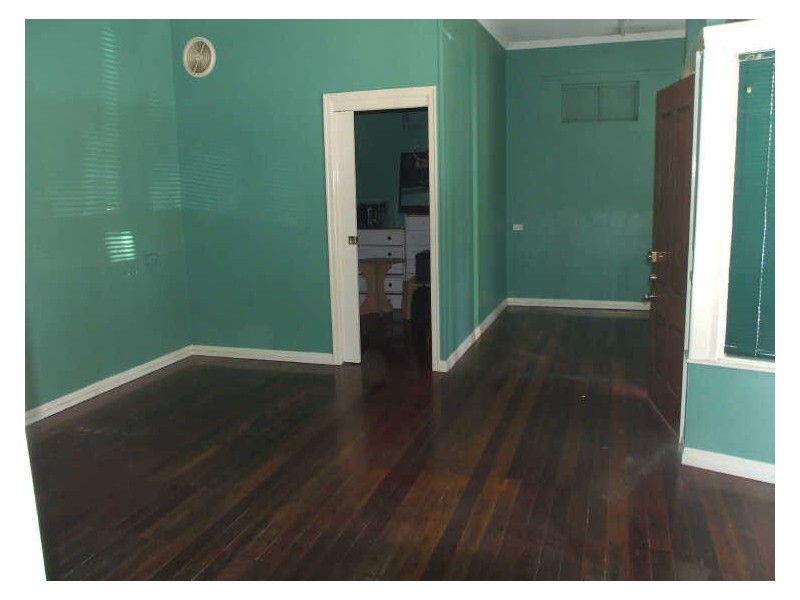 10 Sherley Street, Moorooka QLD 4105