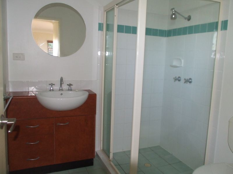 2/5 Brier Street, Moorooka QLD 4105