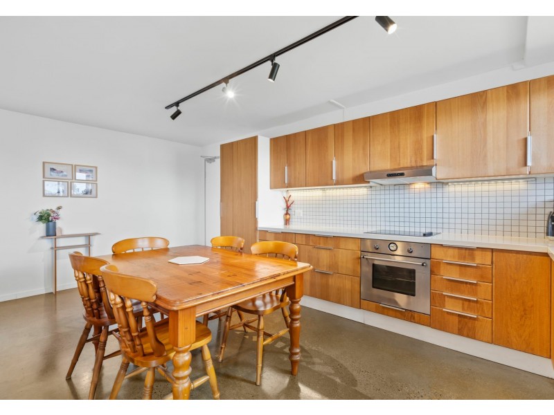 1/3 Curd Street, Greenslopes QLD 4120