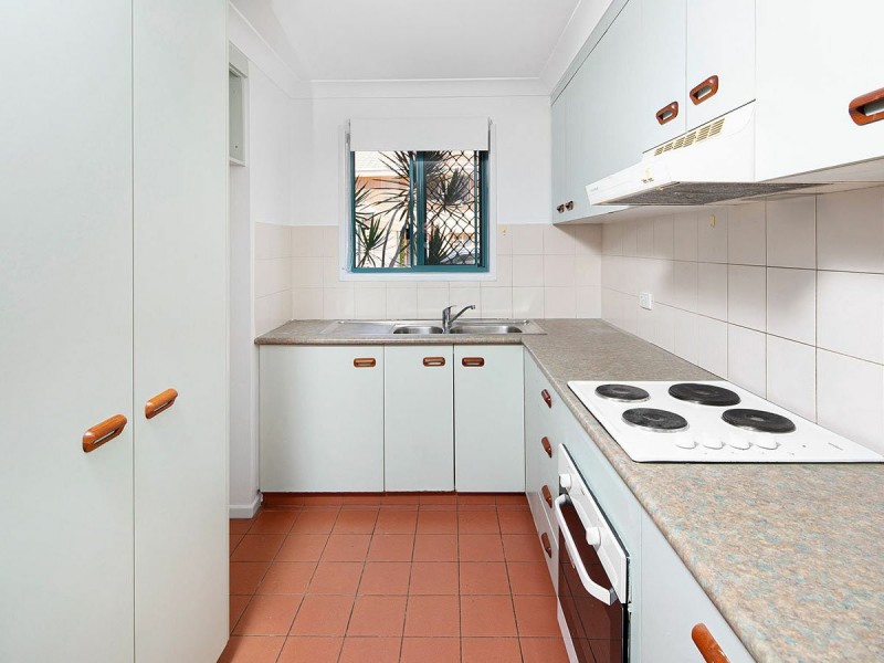 2/129 Hamilton Road, Moorooka QLD 4105