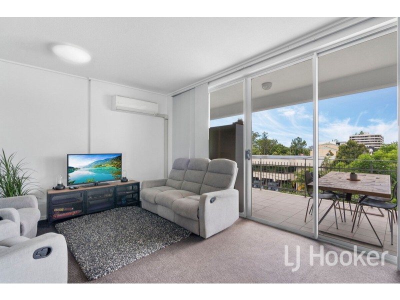203/25-33 Lytton Road, East Brisbane QLD 4169