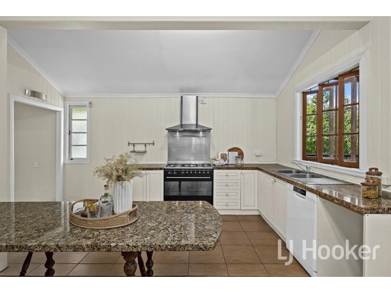 34 Louis Street, Annerley QLD 4103