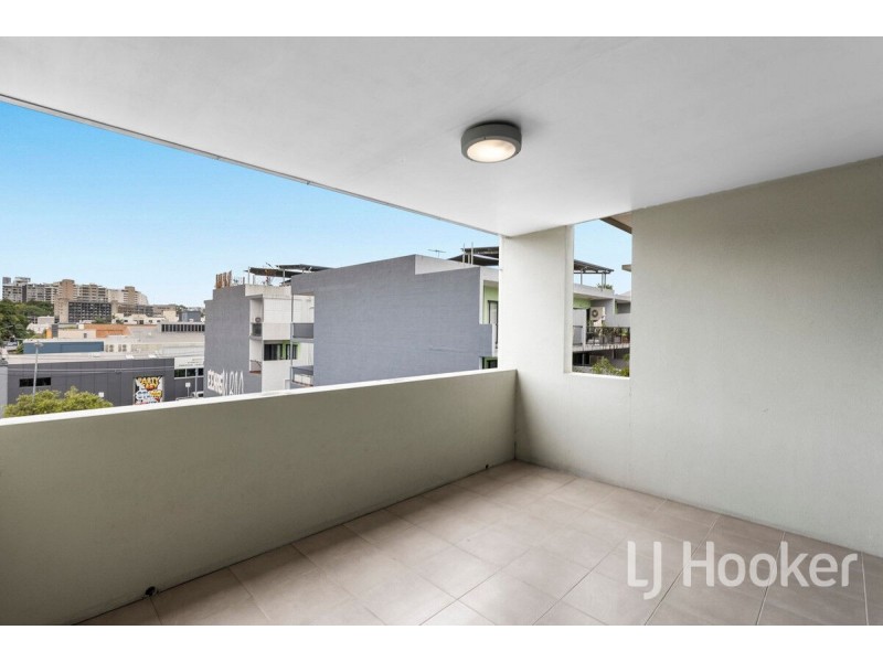 20/6 Lockhart Street, Woolloongabba QLD 4102
