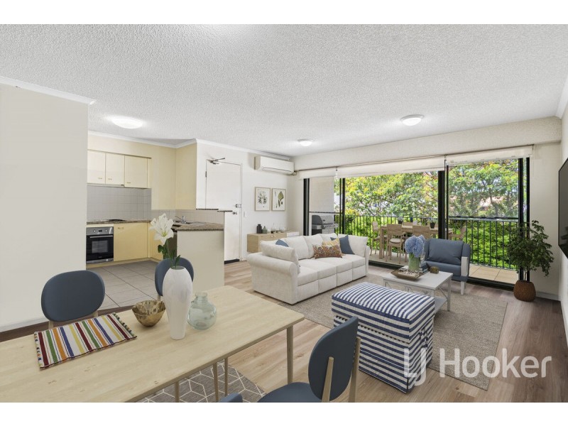 42/55 Harries Road, Coorparoo QLD 4151