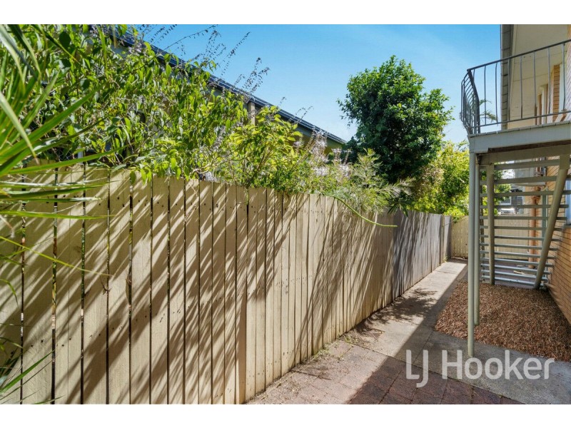 3/15 Park Road, Yeronga QLD 4104