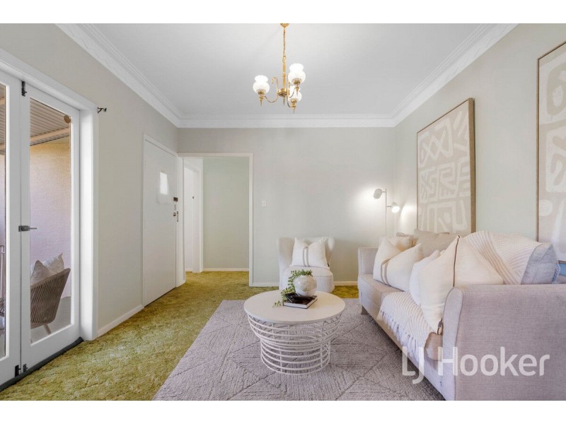 75 Galsworthy Street, Holland Park West QLD 4121