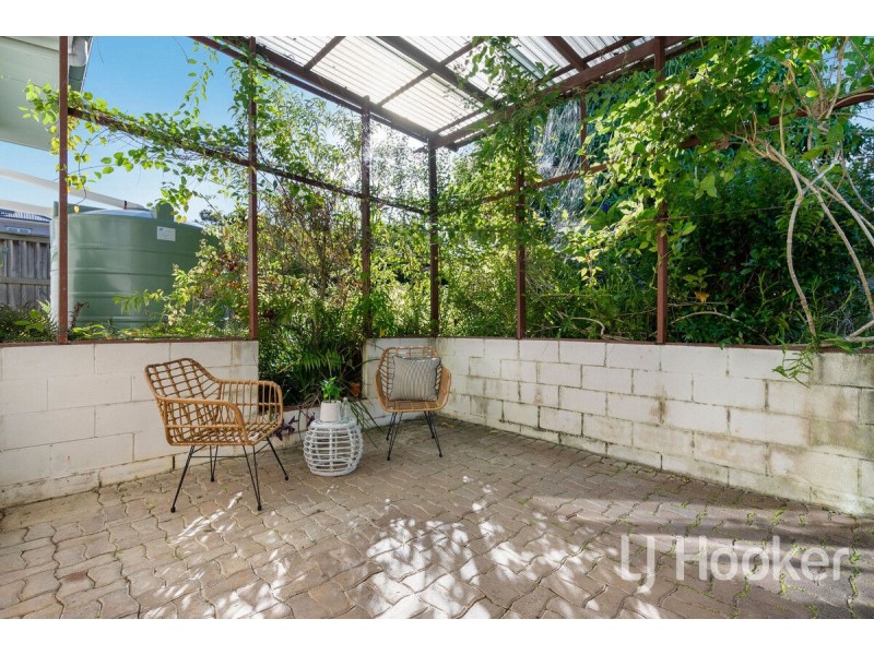 75 Galsworthy Street, Holland Park West QLD 4121