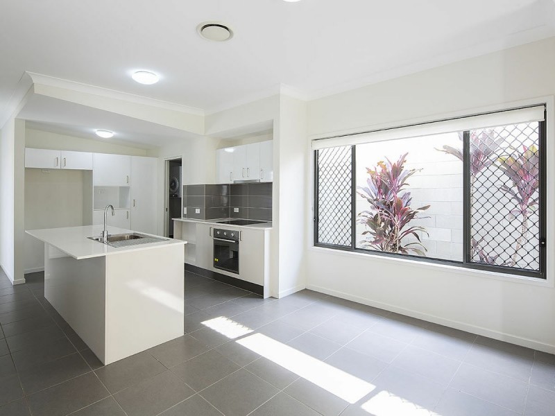 2/92 Hansen Street, Moorooka QLD 4105