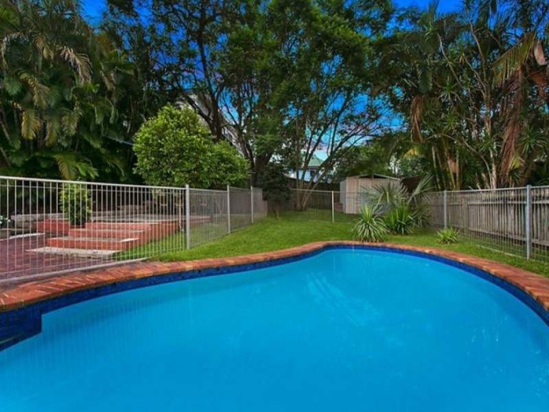 7 Orchard Street, Toowong QLD 4066