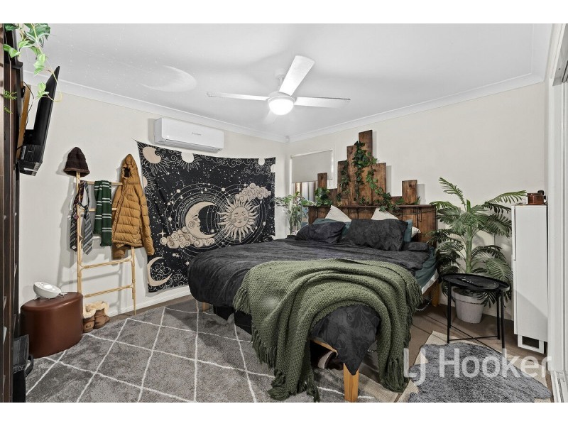 4 Glorious Way, Forest Lake QLD 4078