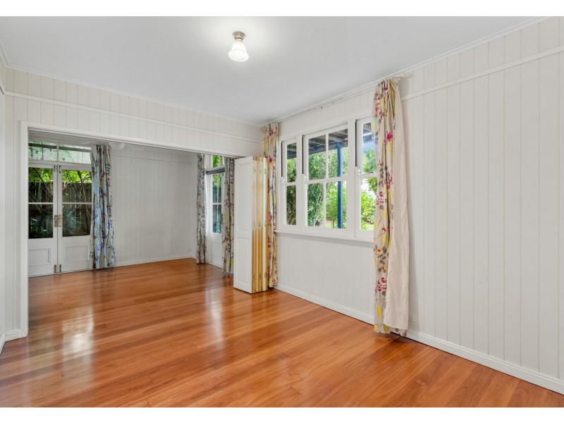 5 Bow Street, Yeerongpilly QLD 4105