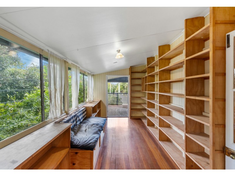 5 Bow Street, Yeerongpilly QLD 4105