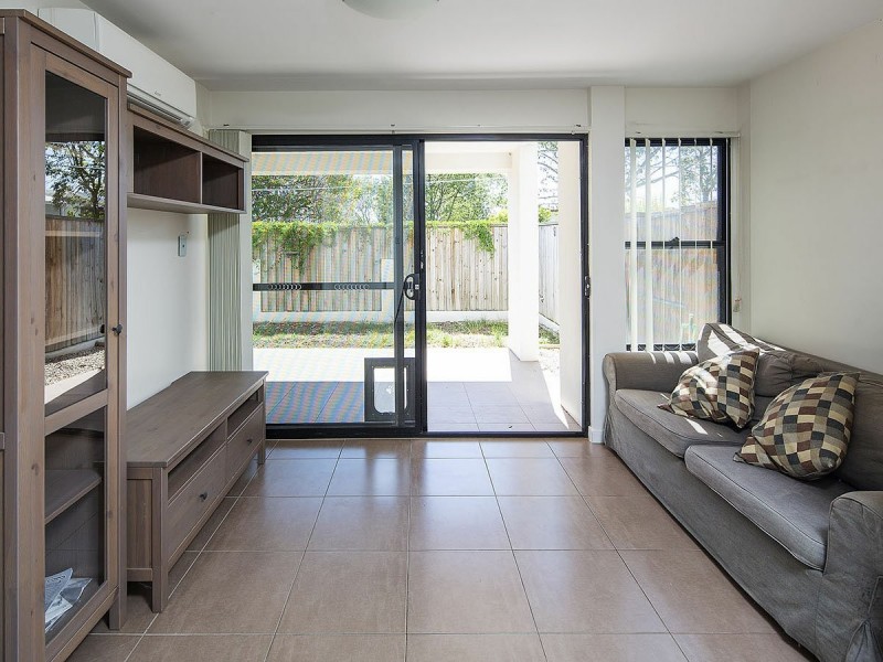 27/21 Fenton Street, Fairfield QLD 4103